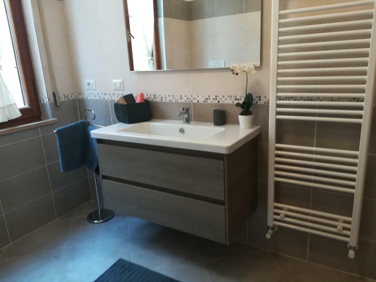 אסיסי Villa Gina מראה חיצוני תמונה