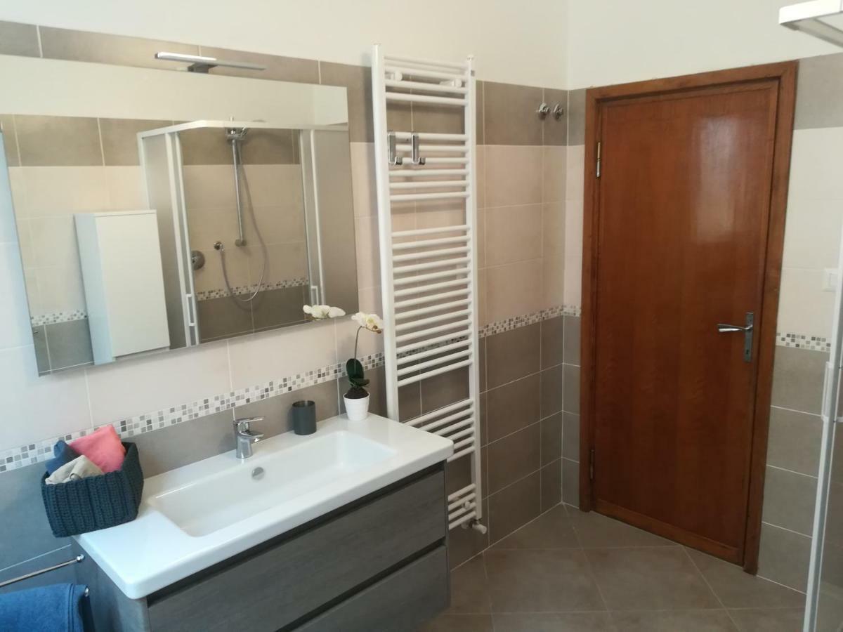 אסיסי Villa Gina מראה חיצוני תמונה